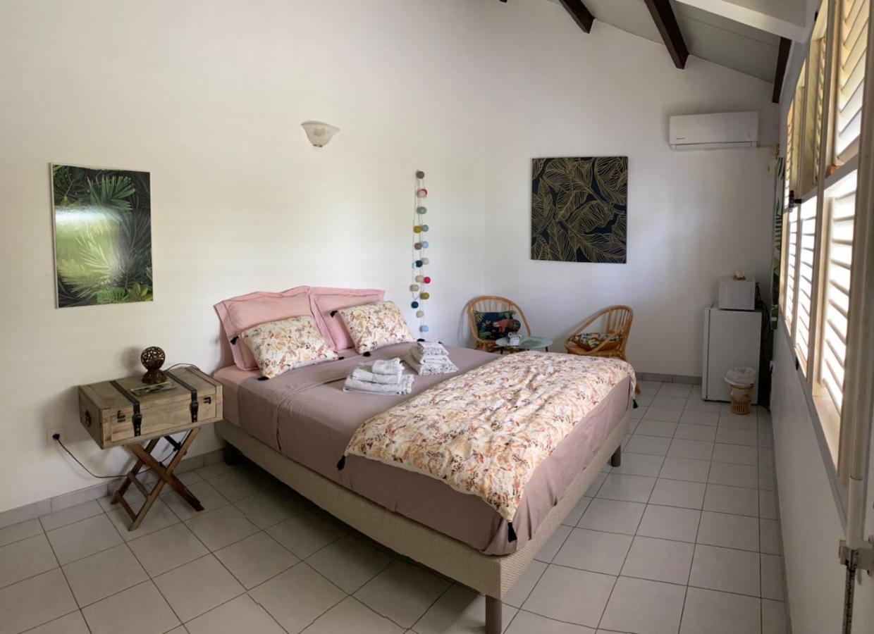 Chambre D'Hote Et Loft Dans Maison De Charme Piscine A Debordement La Villa Gialla Schoelcher Εξωτερικό φωτογραφία